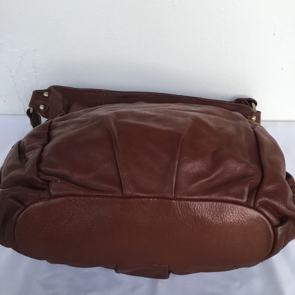 ITALIAN LEATHER Hobo Bag - Picture 3 of 7